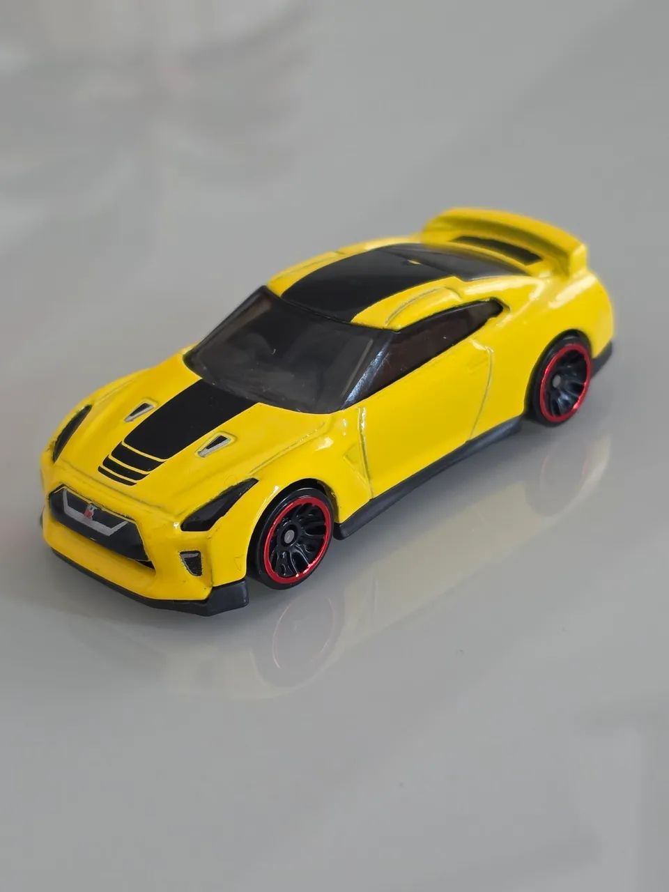 Hotwheels '17 Nissan GT-R (R35)