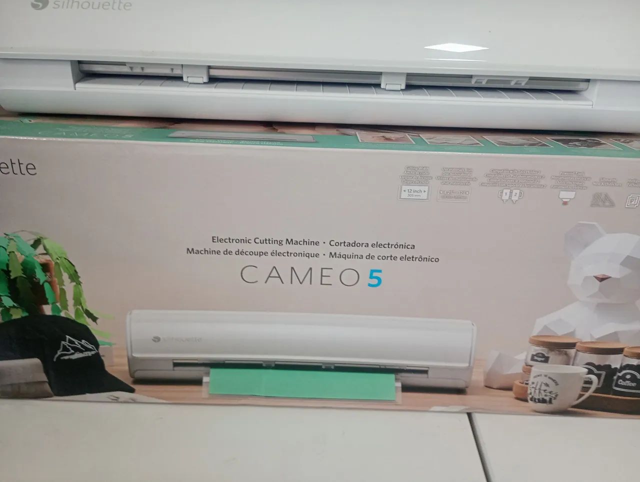 Silhouette Cameo 5