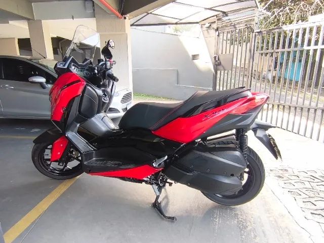 X-MAX 250  - Foto 2