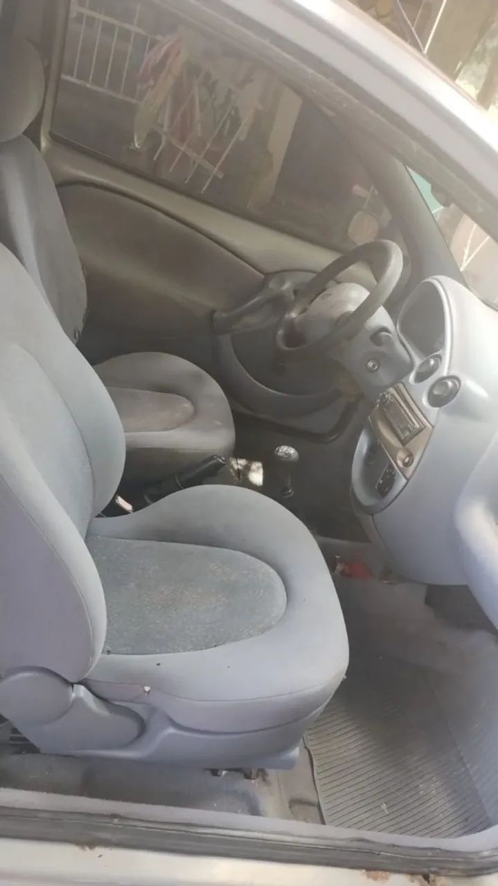 Ford KA 1.0i 3P 1998 - Foto 3
