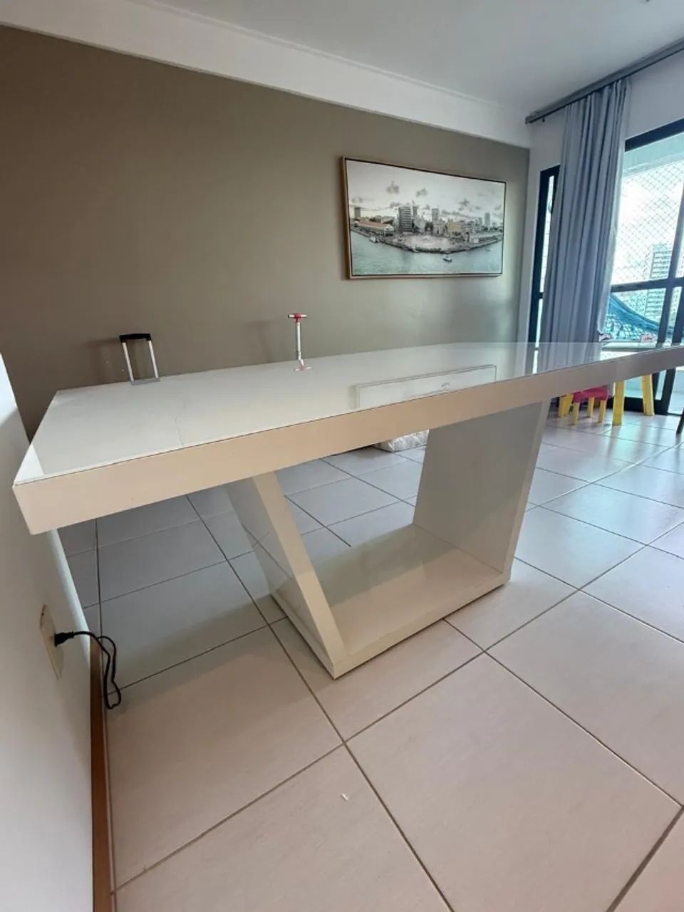 Mesa de Jantar em Laca Branca + 04 Cadeiras - Foto 5