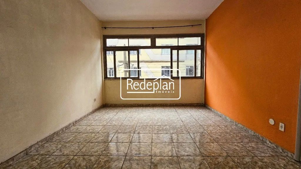Apartamento de 2 Quartos no Aterrado - Volta Redonda