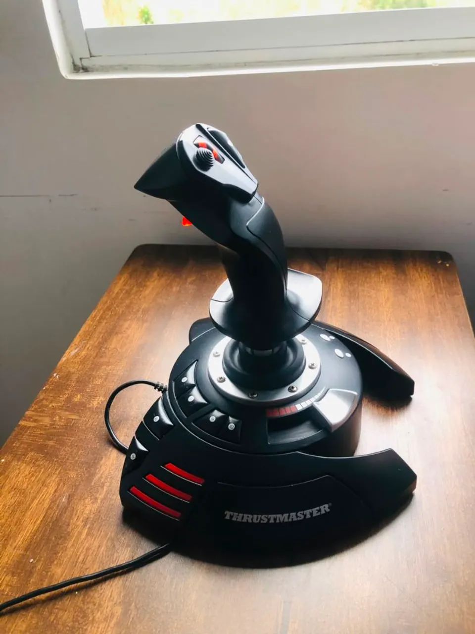 Joystick Thrustmaster T.flight X Original - PC e PS3 - Foto 4