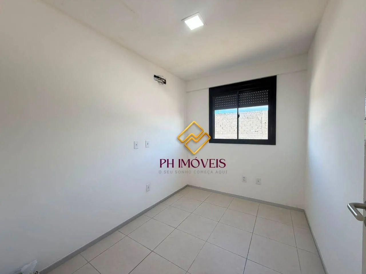 Apartamento com 2 dormitórios sendo 1 suíte no Edifício Alicante - 52m² - Foto 3