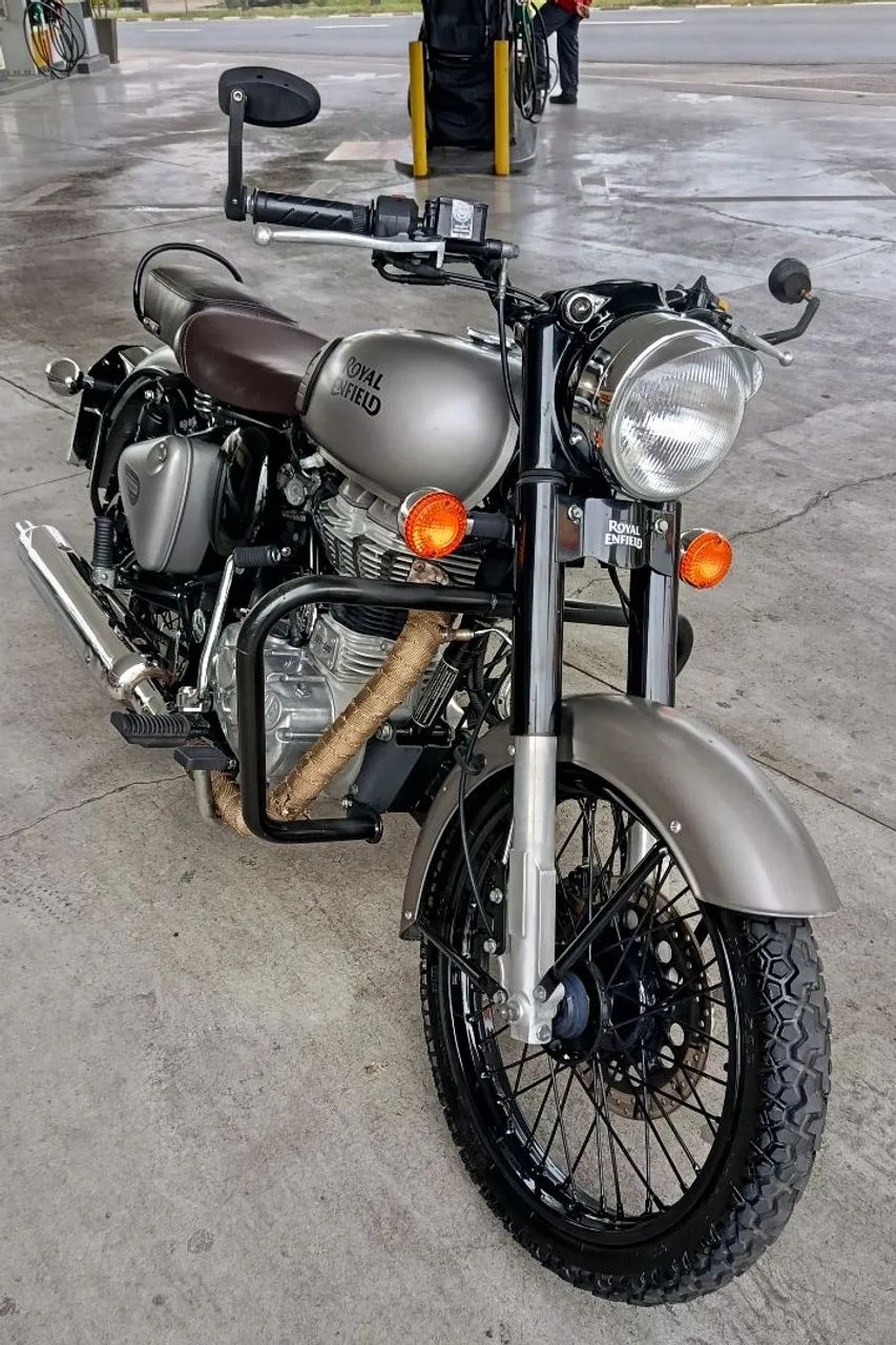 Royal Enfield Classic 500 2019