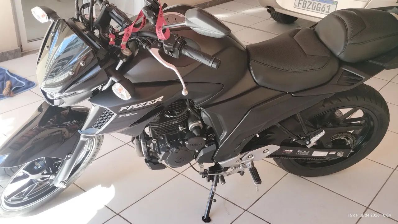 FZ 25 Black 