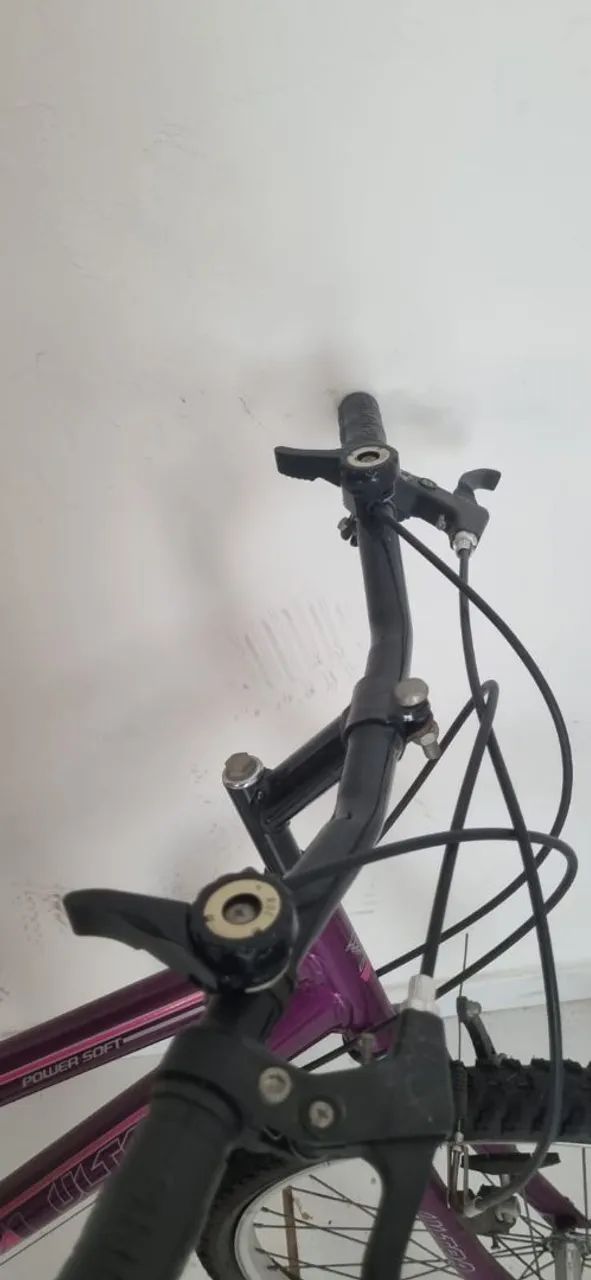 Bicicleta aro 26 18 Marchas  - Foto 4