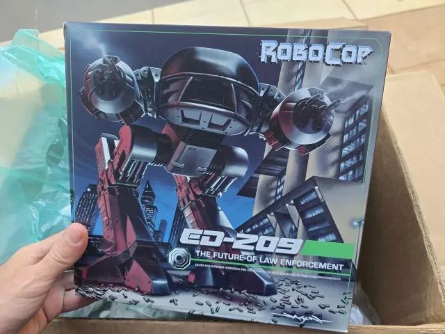Neca Robocop ED 209 25cm - Foto 2