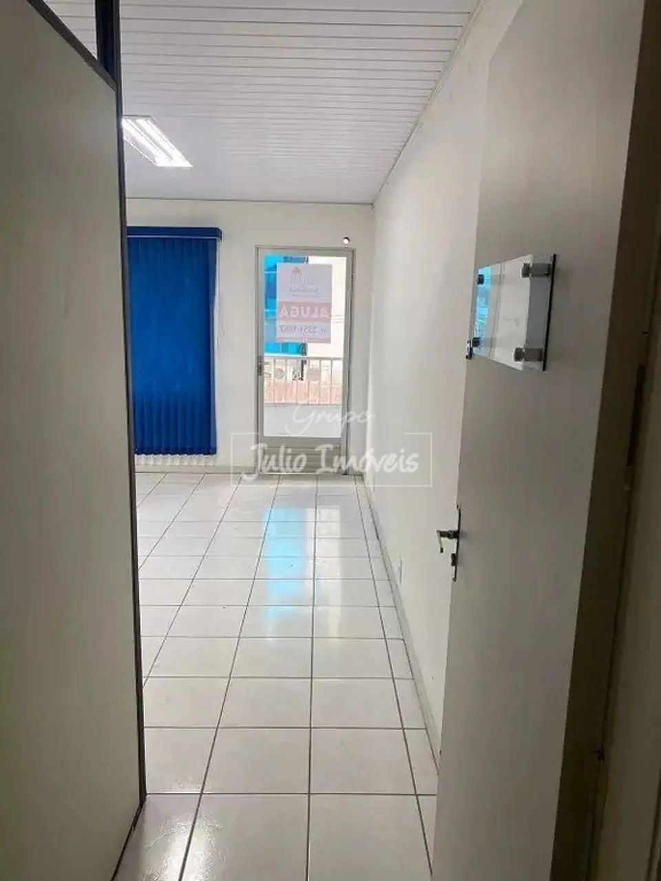 Sala comercial para locação no Centro de Brusque. - Foto 4