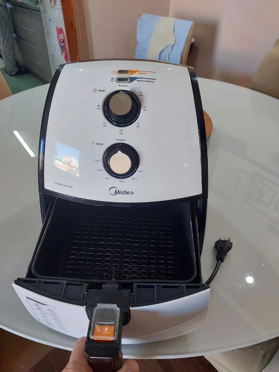 Vendo Air frayer Midea - Foto 2
