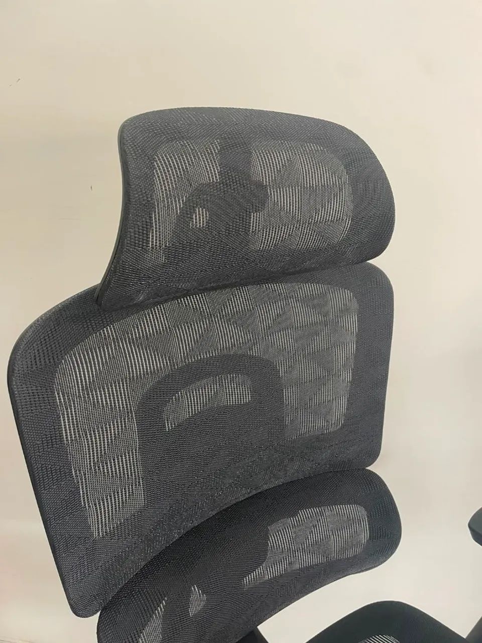 Cadeira ergonômica  - Foto 4