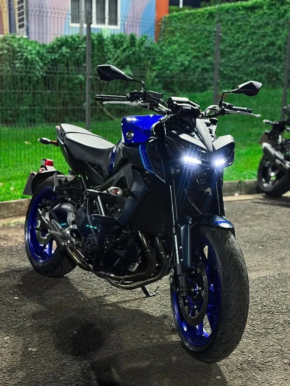 YAMAHA MT-09 2024 - Foto 5