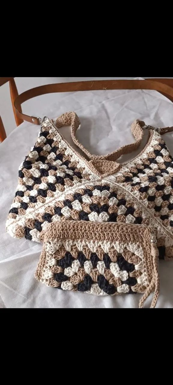 Linda bolsa de crochê  - Foto 3