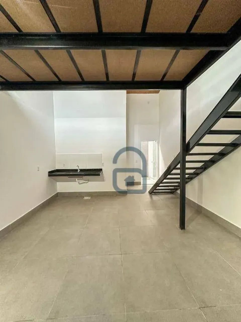 Loft Moderno com Sacada Panorâmica e 1 Vaga de Garagem - Foto 3
