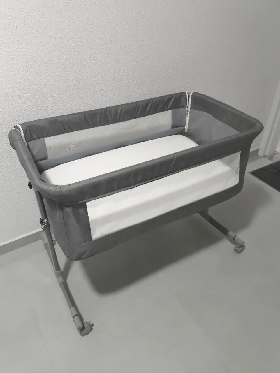 Berço portátil KaBaby + Colchão  - Foto 2