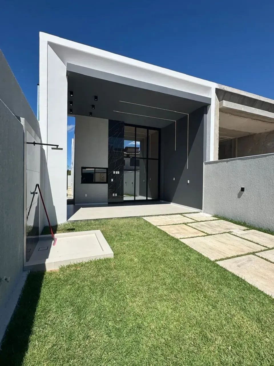 Casas planas com fachada moderna no Centro do Eusébio! - Foto 2