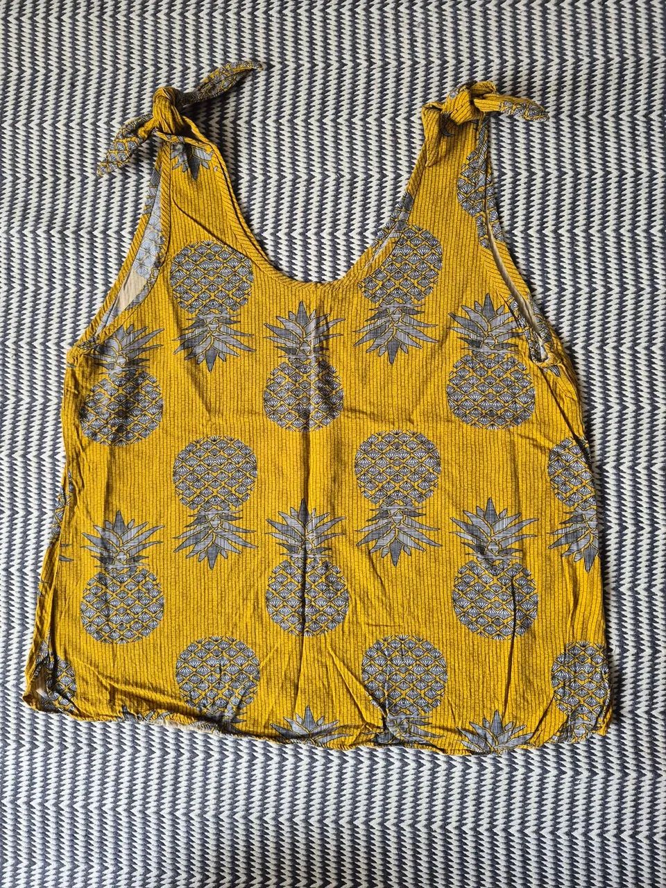 Blusa viscose estampa abacaxis - Foto 3