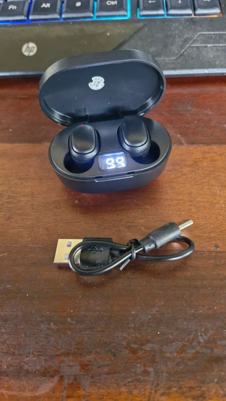 Fone De Ouvido Sem Fio Bluetooth TWS Com Visor Digital LED + Cabo - Foto 3