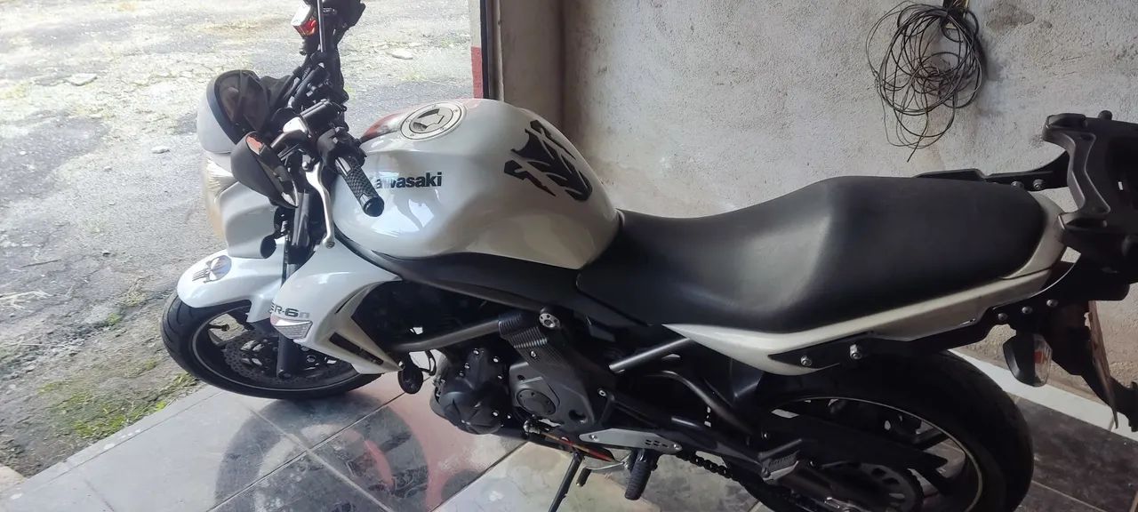 Kawasaki ER6N  - Foto 2