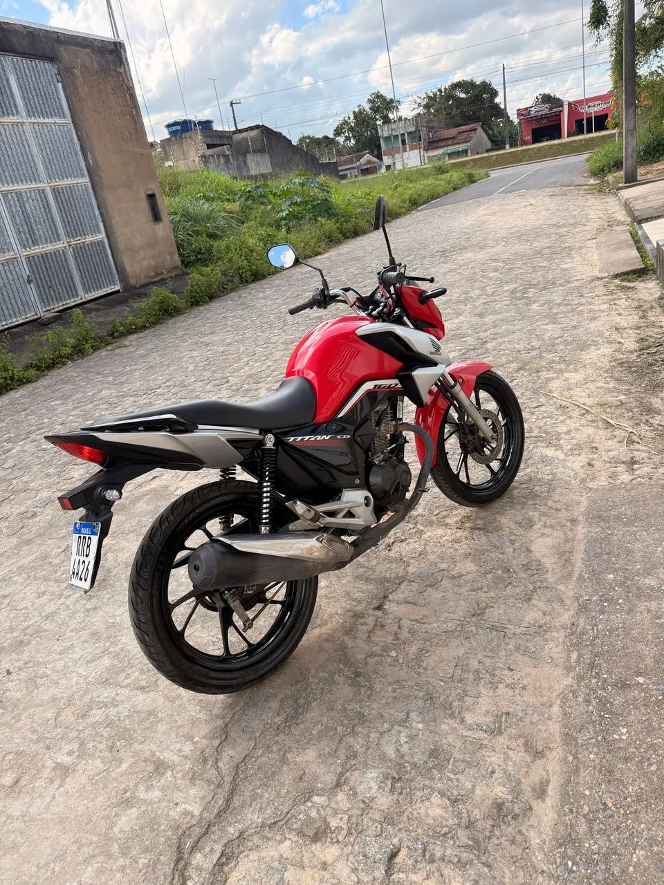 Titan 160.  2023