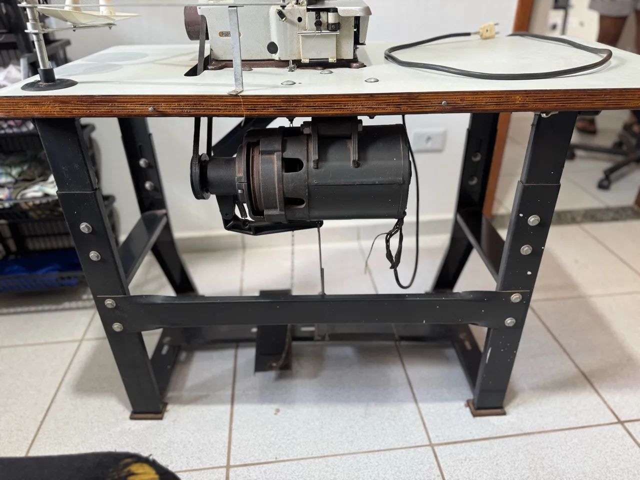 Máquina costura interlock  - Foto 5