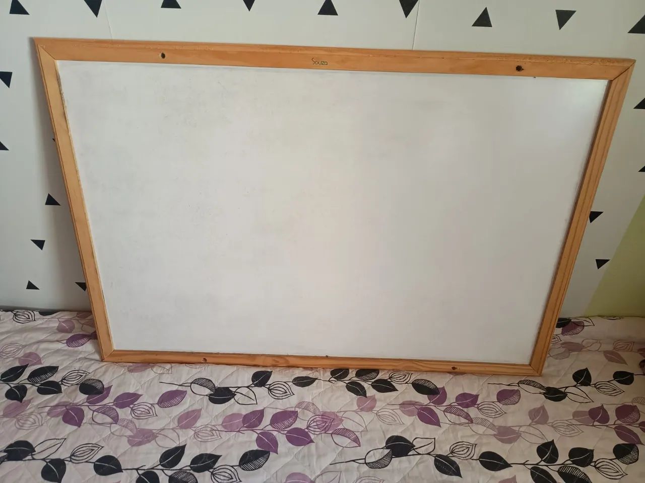Quadro branco 90x60