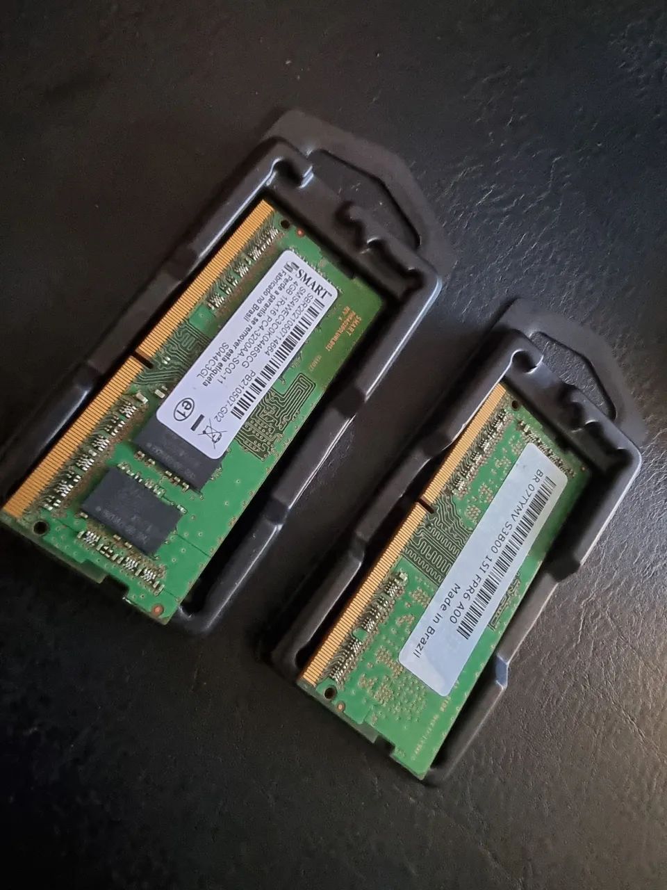 Kit 8GB (2x4GB) Memória RAM DDR4 2666MHz SO-DIMM Original Dell