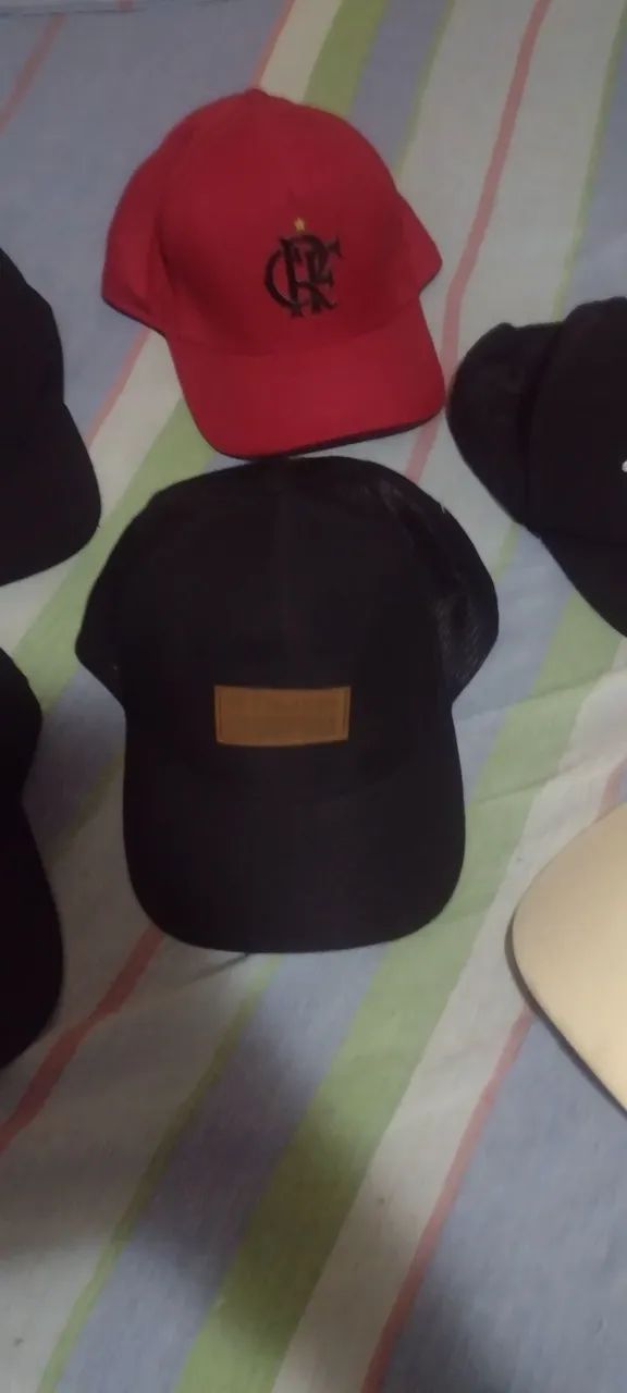 6 bonés por 110 reais  - Foto 2