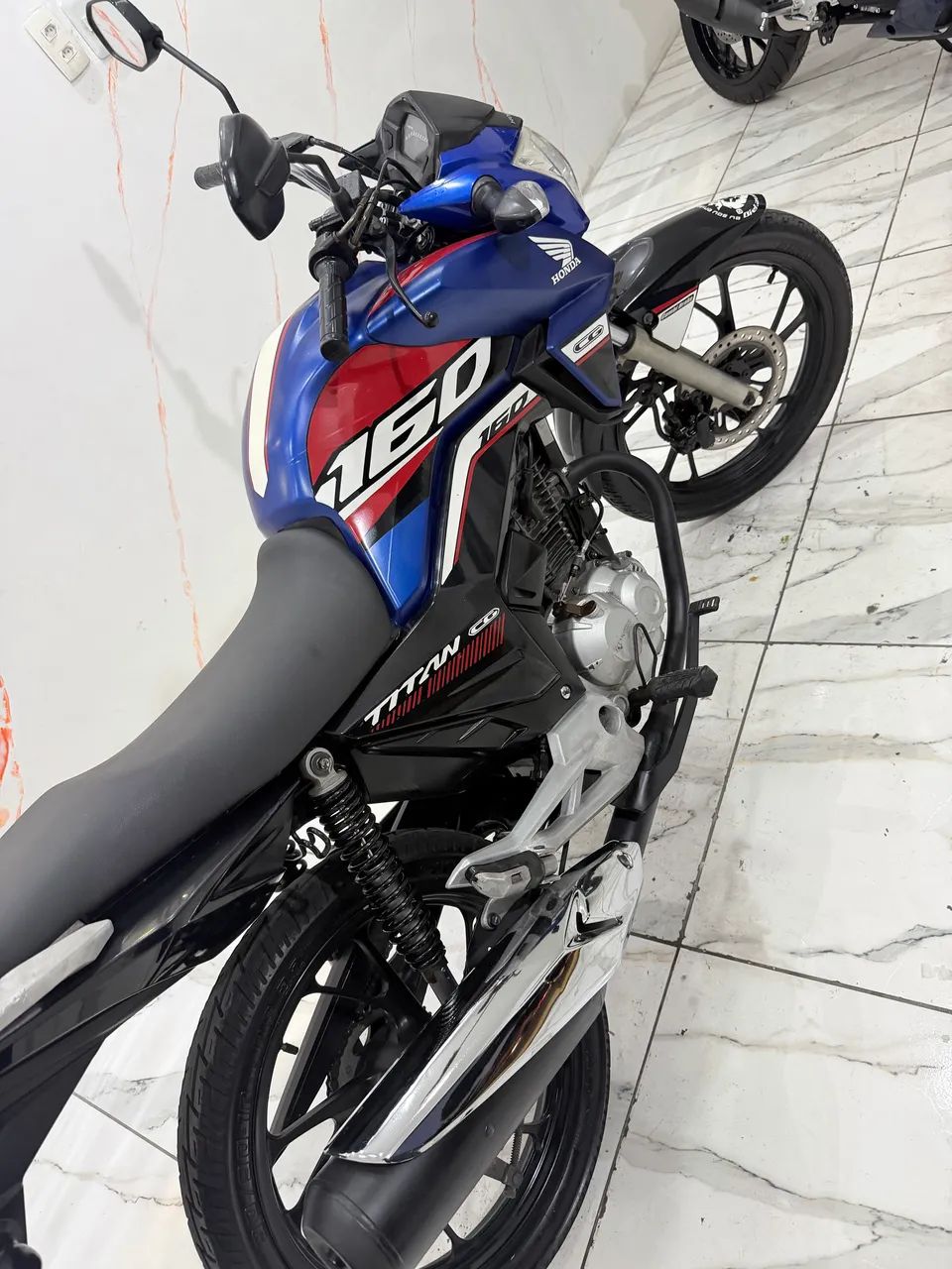 VENDO TITAN 2018 - Foto 5