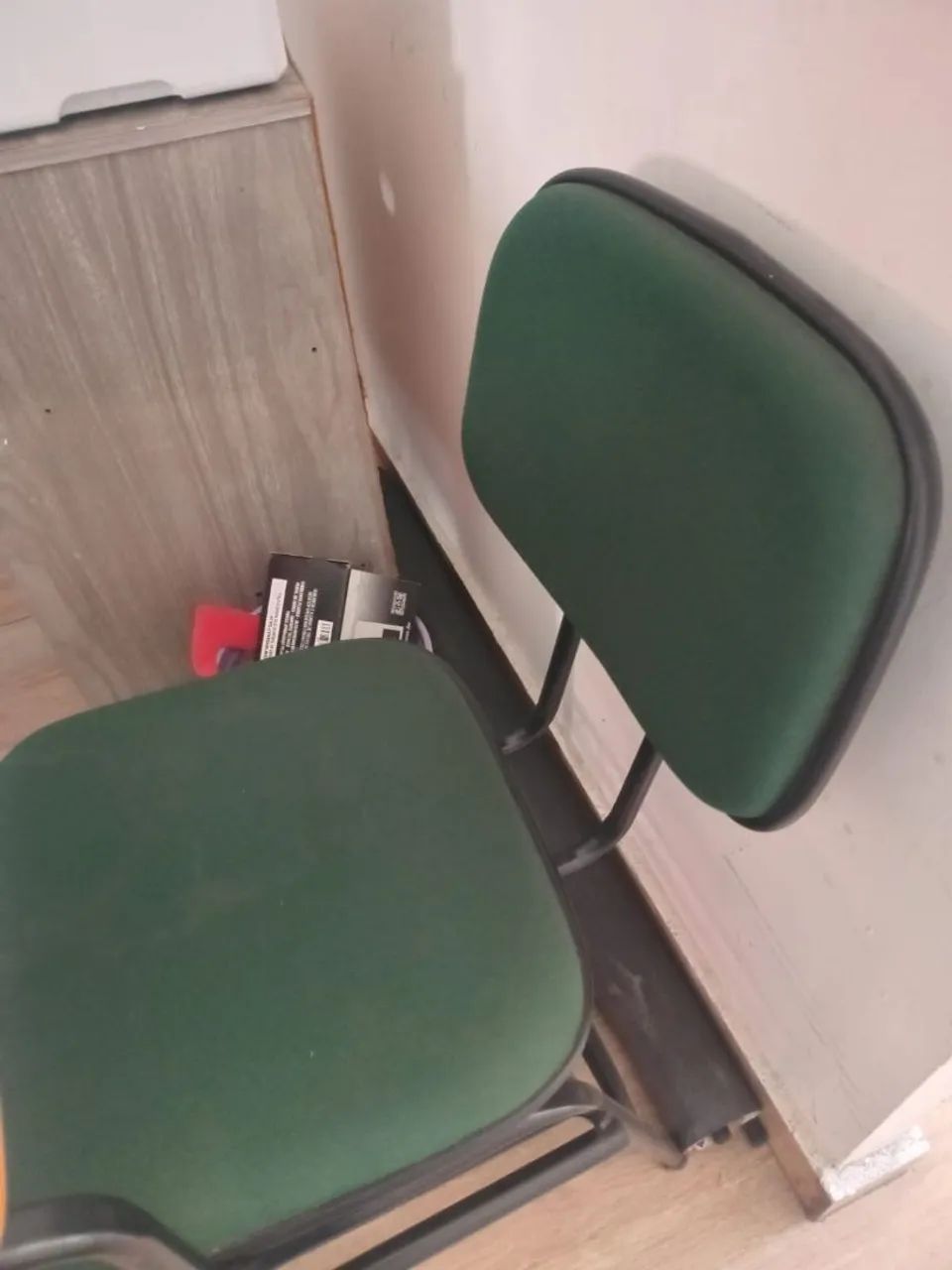 Cadeira estudantil - Foto 4