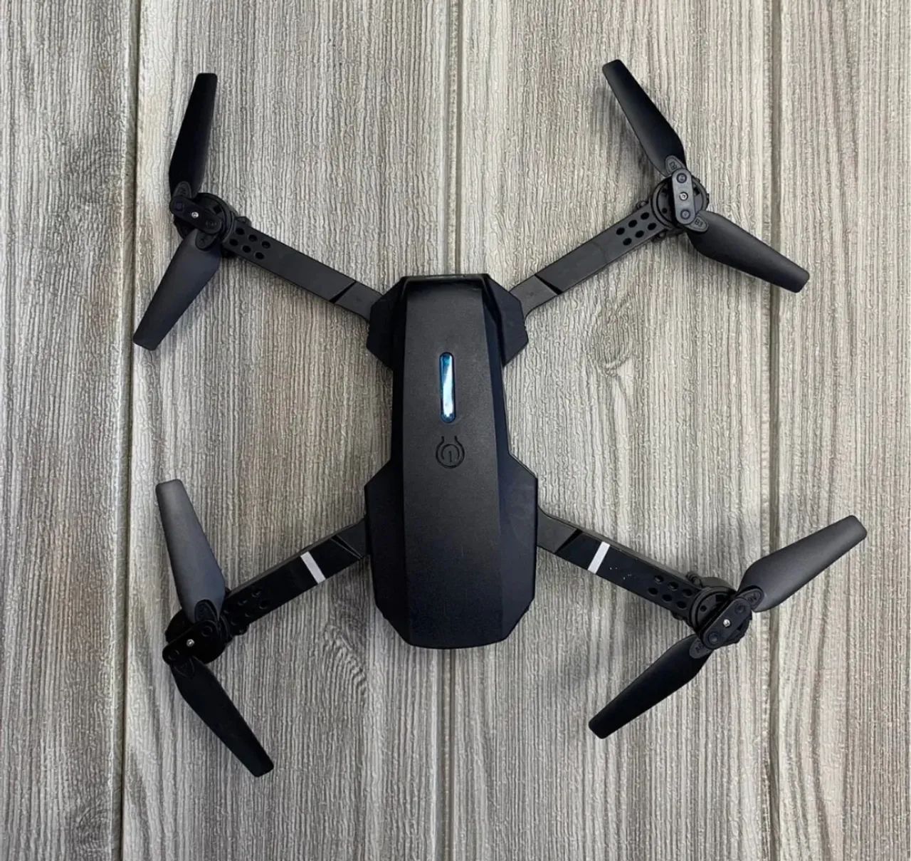 Drone Infantil E88 Pro disponível! - Foto 3