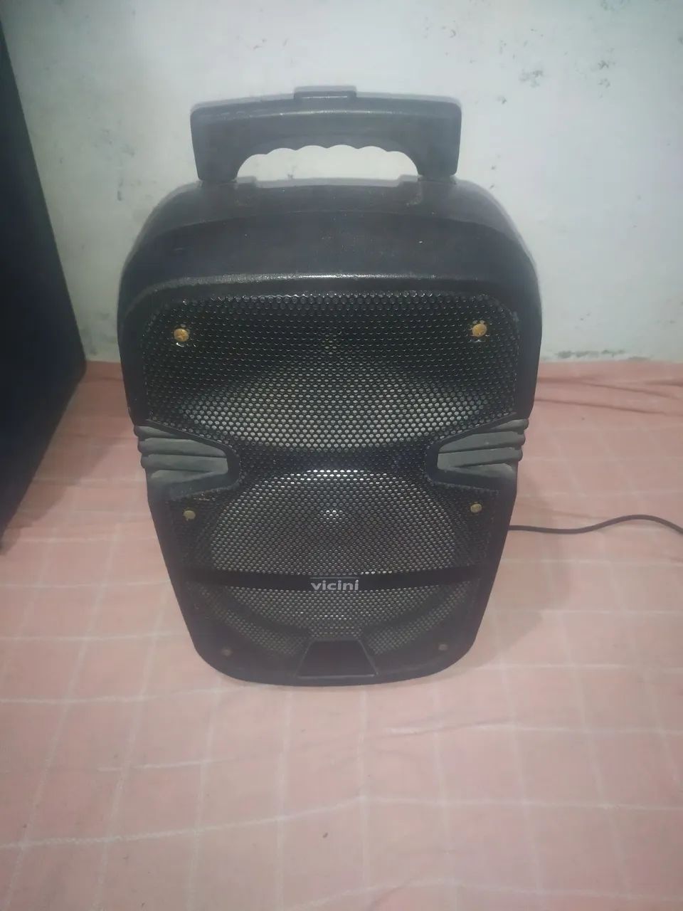 Caixa de som Bluetooth com fio