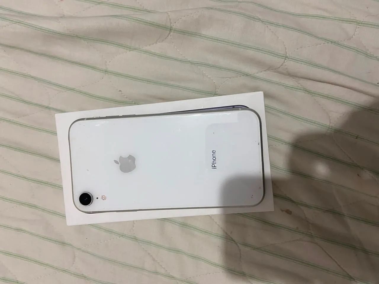 iPhone XR vendo ou troco - Foto 3