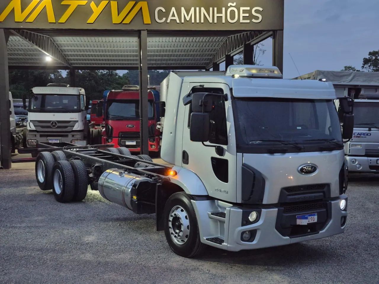 Ford Cargo 2429 6x4