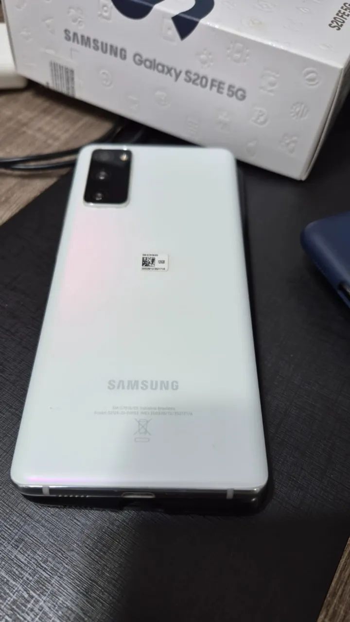 Samsung Galaxy S20 FE 5G - 128GB - Branco - Foto 2