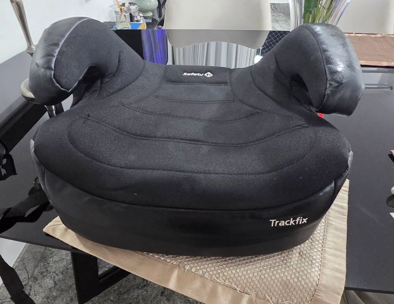 Assento de Elevação Trackfix com ISOFIX