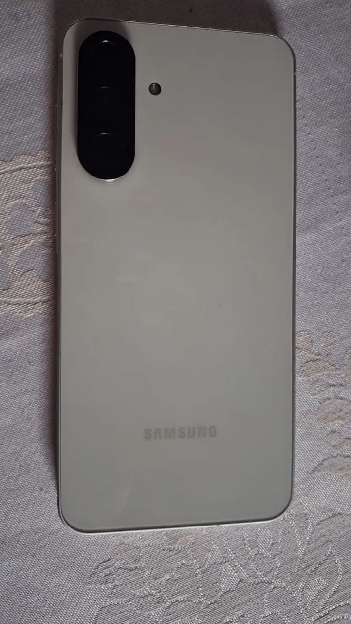 SAMSUNG GALAXY A56 256GB - Foto 2