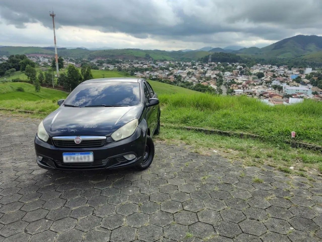 Fiat Grand Siena Grand Siena ATTRAC. 1.4 EVO F.Flex 8V 2013