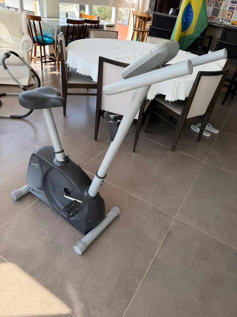 Bicicleta ergométrica CALOI usado - Foto 3