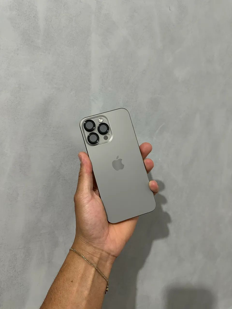 iPhone 15 Pro Max  - Foto 2