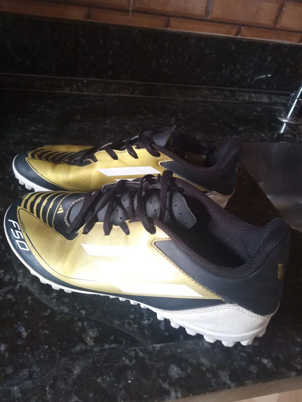 Chuteira society 38/39 