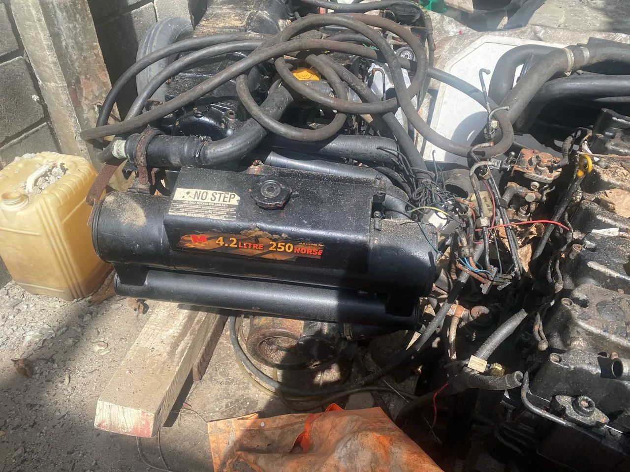 Motor mercruiser 4.2 diesel 250hp 