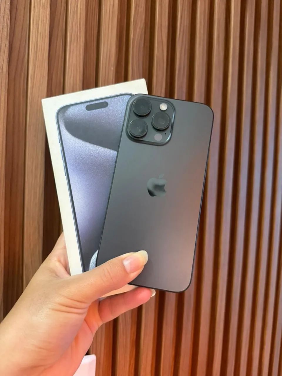 iPhone 15 pro Max 