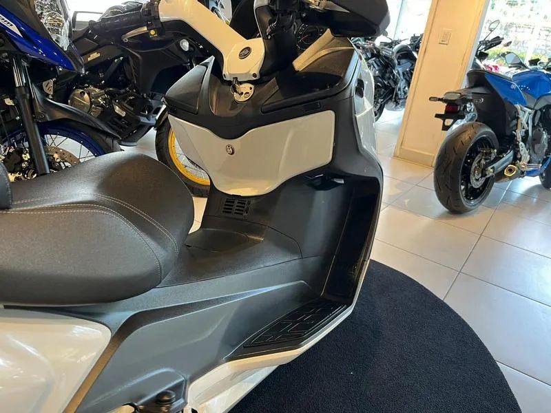DAFRA MAXSYM 400I 2019 - Foto 2