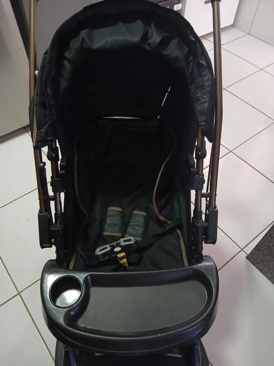 carrinho de bebê 
