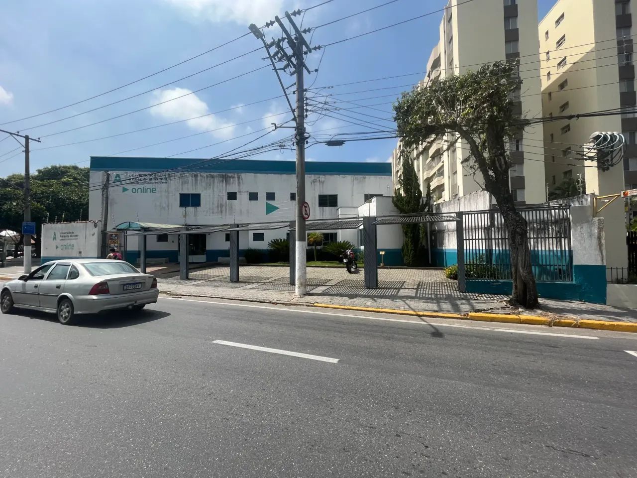 Prédio Comercial de Destaque no Centro de Jacareí - Foto 3