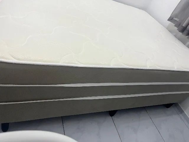 Cama box de casal 
