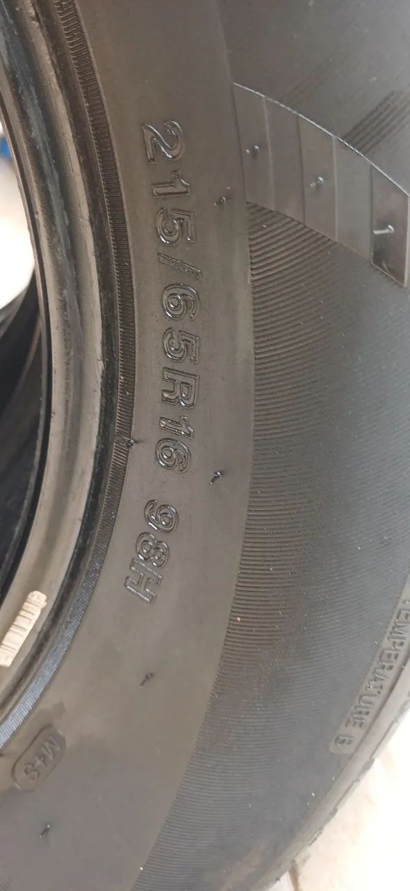 4 pneu 215/65r16  - Foto 4