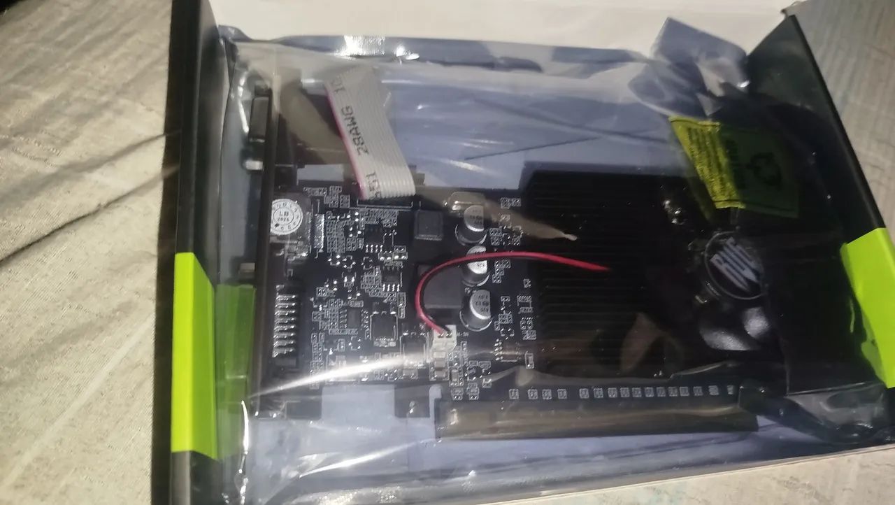 Placa de vídeo geforce gt 705 - Foto 2