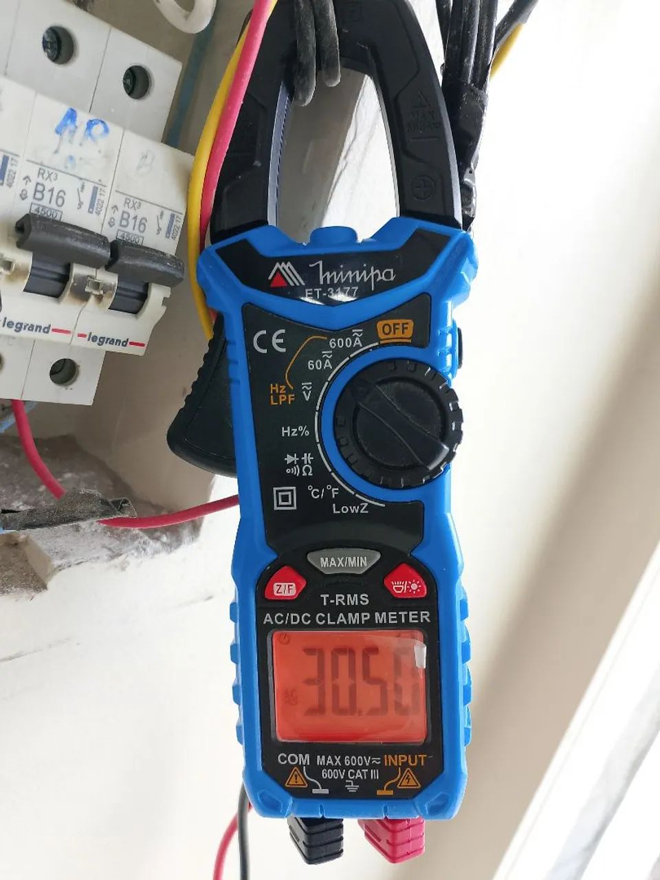 eletricista Predial  - Foto 3